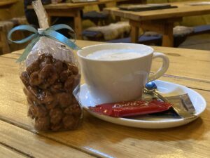 Fischmaster_Hofreite_Hessenaue_Mandeln_Kaffee